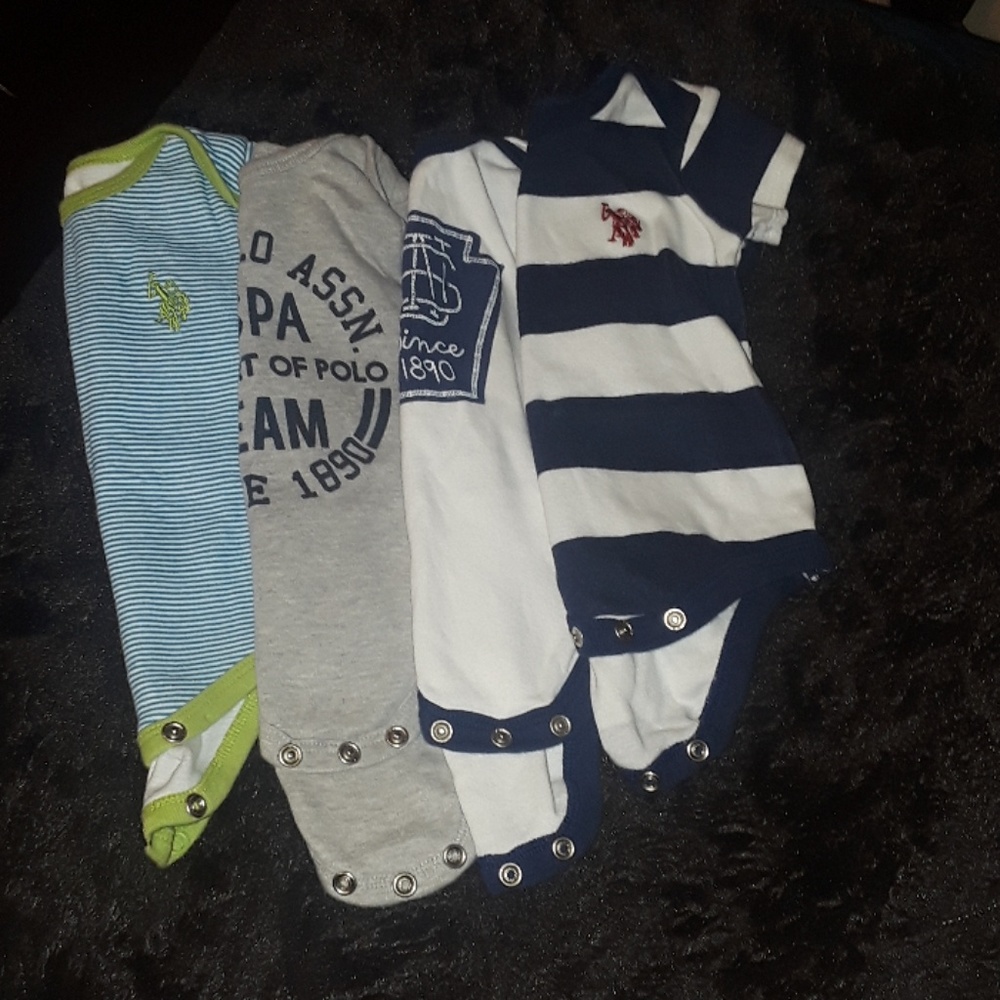 Set of 4 Onesies